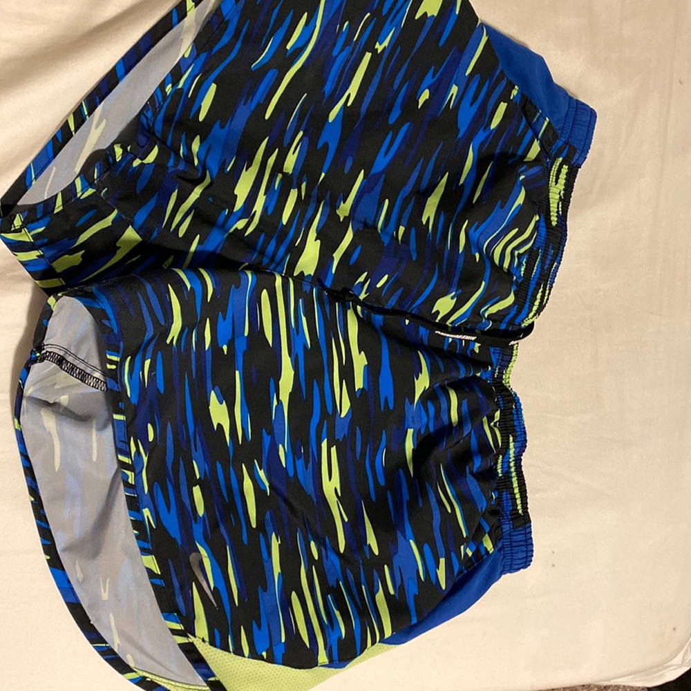 Nike women’s running shorts